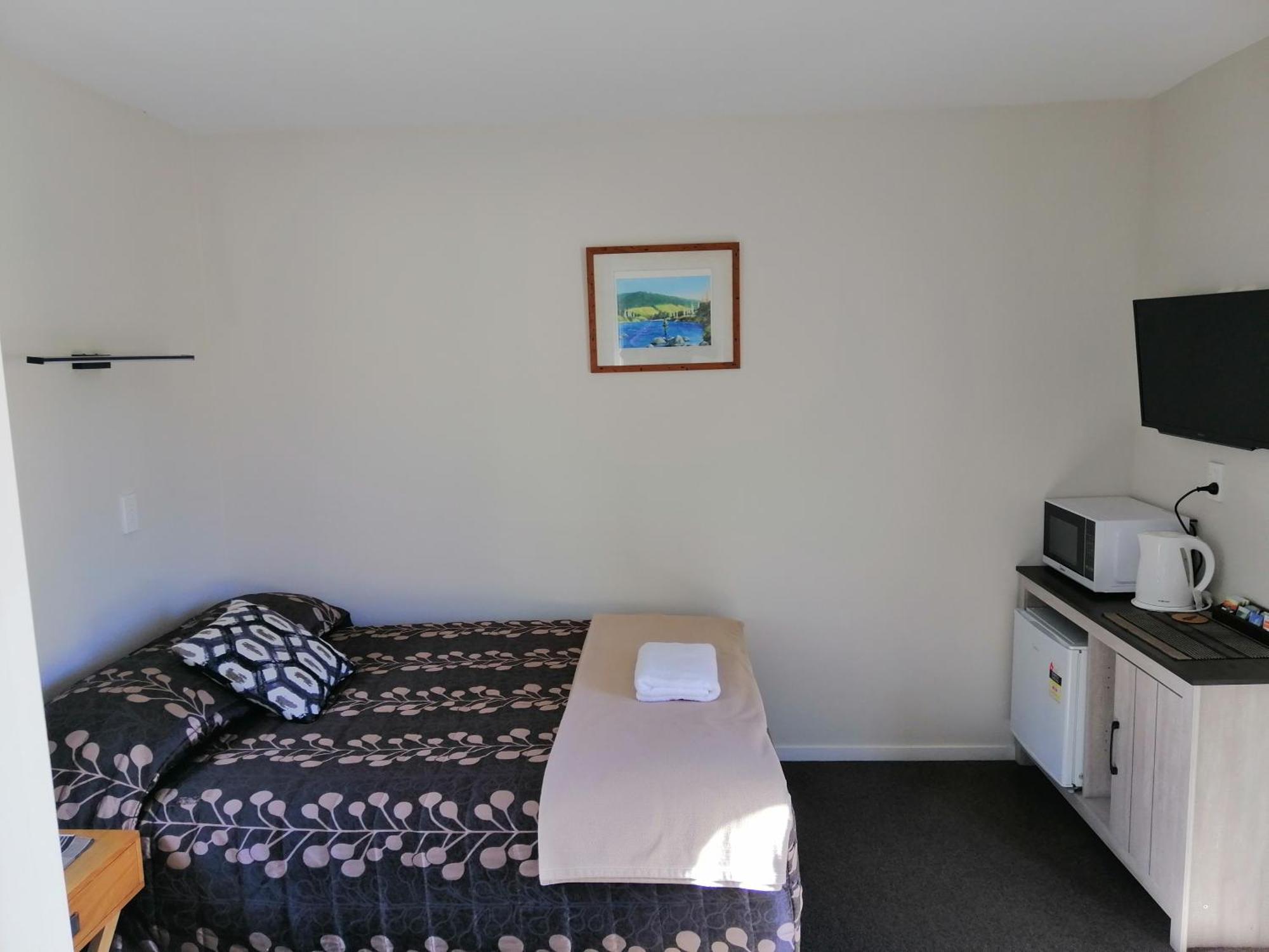 Judges Pool Motel Turangi Exterior photo